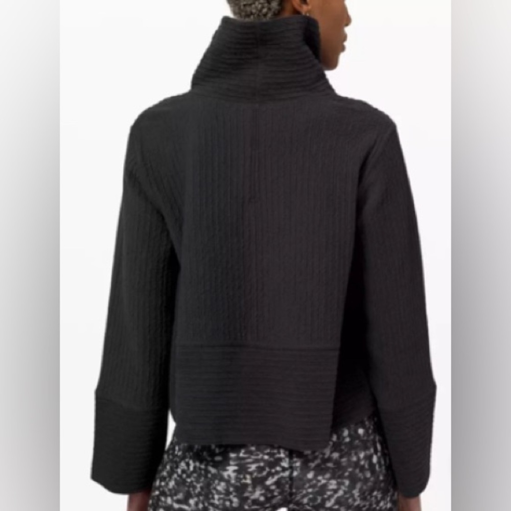Lululemon Retreat Yourself Cowl Neck Bell Sleeve Crop Pullover Sweatshirt